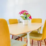 Appartement lumineux à 2 mins à pied de la gare